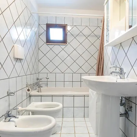 Casa vacanze 7 Bedroom Stunning In *