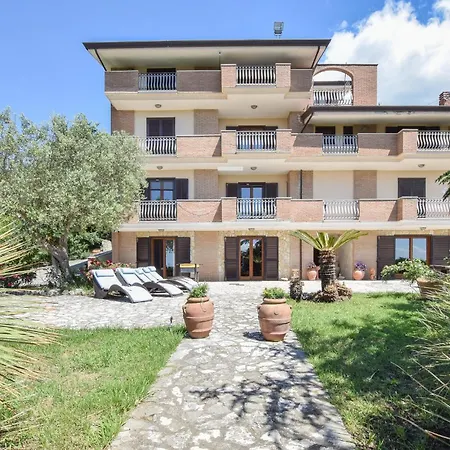 Awesome In Caiazzo
